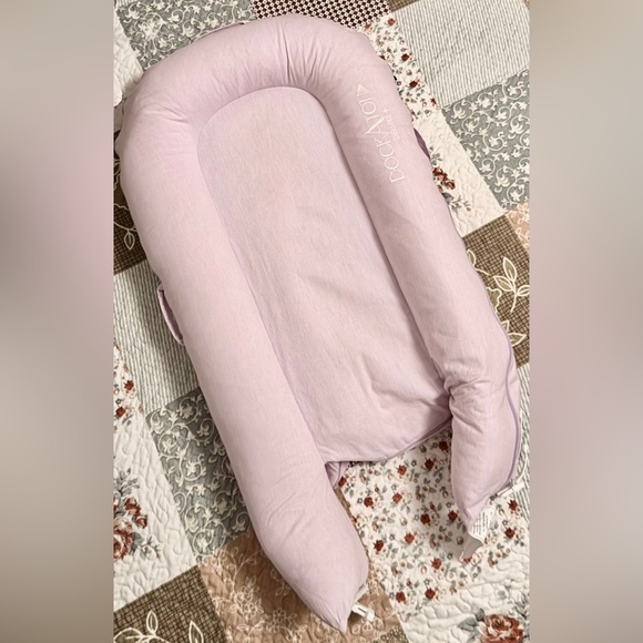 DockATot Deluxe+ Cover in Light Purple - Picture 2 of 3